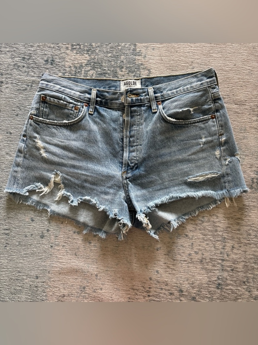 Agolde Parker Light Wash Distressed Denim Cutoff Shorts sz. 28